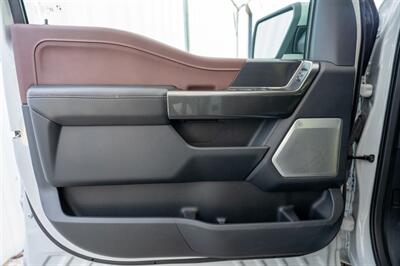 2023 Ford F-150 LARIAT Super Crew Powerboost - Photo 32 - Sarasota, FL 34243