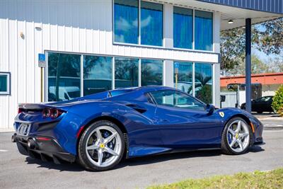 2022 Ferrari F8 Spider   - Photo 5 - Sarasota, FL 34243