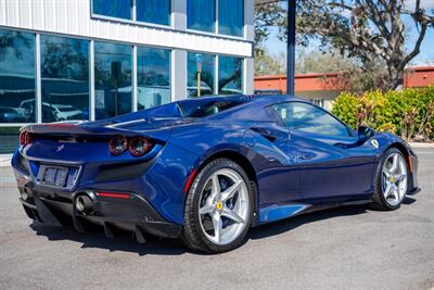 2022 Ferrari F8 Spider   - Photo 9 - Sarasota, FL 34243