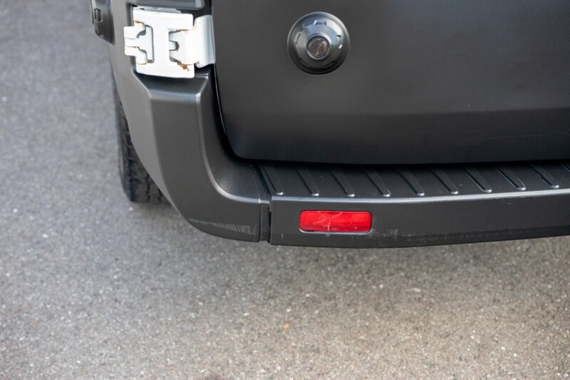 2024 Ford Transit 250 Cargo van - Photo 24 - Sarasota, FL 34243