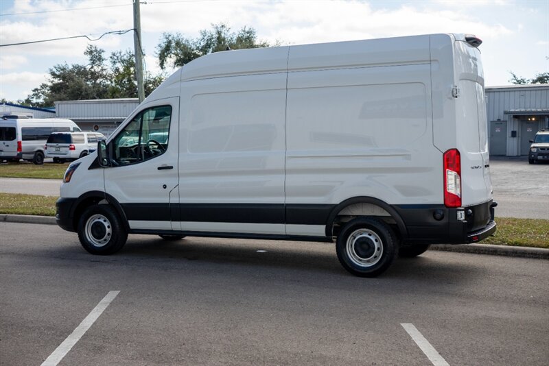 2024 Ford Transit 250 Cargo van - Photo 9 - Sarasota, FL 34243