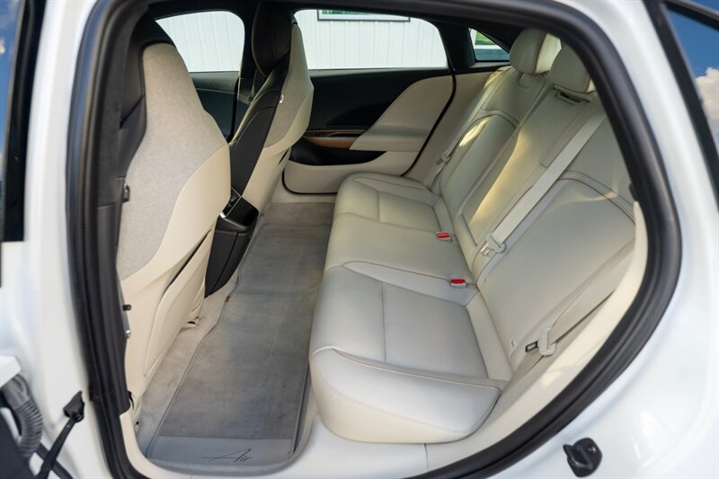 2023 Lucid Air Touring - Photo 58 - Sarasota, FL 34243