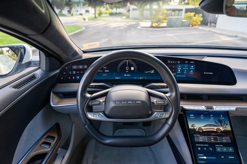 2023 Lucid Air Touring - Photo 43 - Sarasota, FL 34243