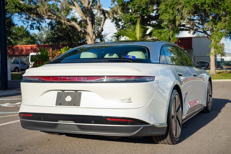 2023 Lucid Air Touring - Photo 10 - Sarasota, FL 34243