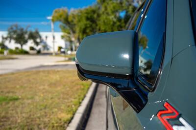 2025 Chevrolet Suburban Z71   - Photo 14 - Sarasota, FL 34243