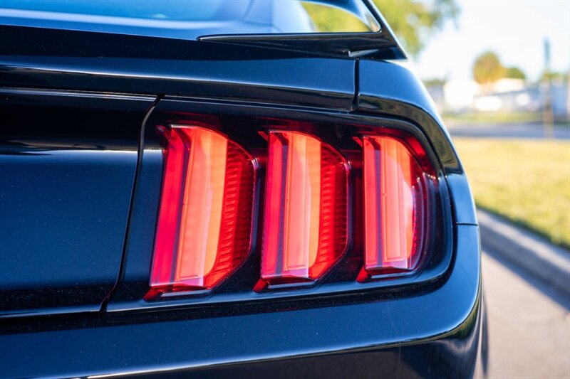2018 Ford Mustang Shelby GT350R - Photo 31 - Sarasota, FL 34243
