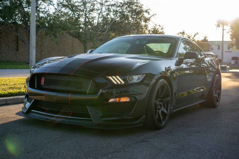 2018 Ford Mustang Shelby GT350R - Photo 13 - Sarasota, FL 34243