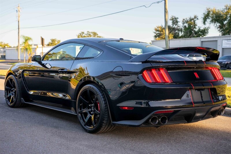 2018 Ford Mustang Shelby GT350R - Photo 9 - Sarasota, FL 34243