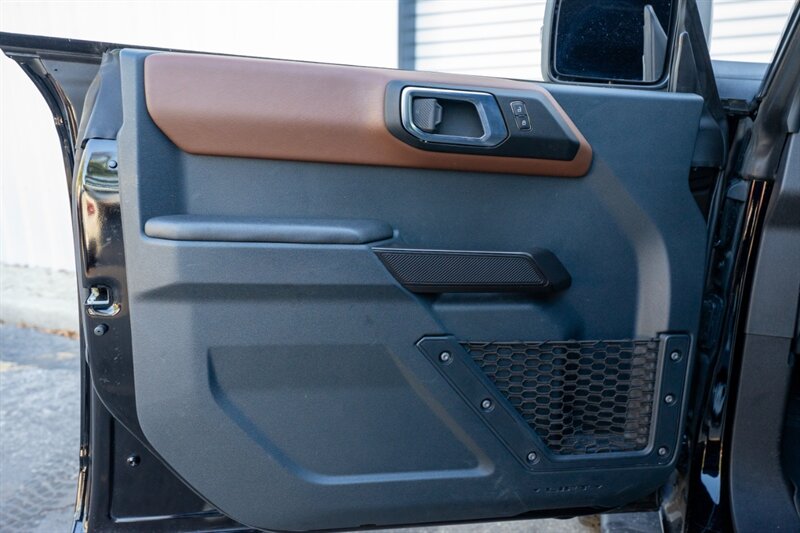2024 Ford Bronco Outer Banks - Photo 27 - Sarasota, FL 34243