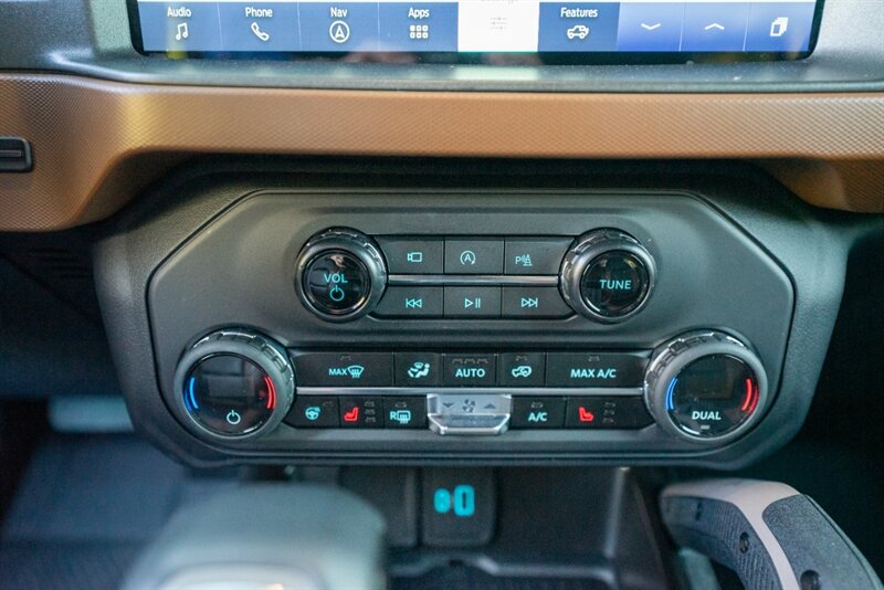2024 Ford Bronco Outer Banks - Photo 36 - Sarasota, FL 34243