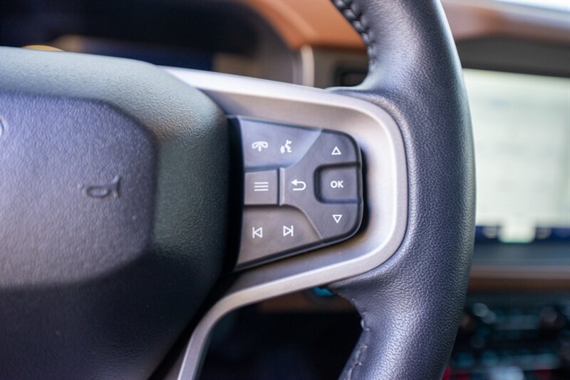2024 Ford Bronco Outer Banks - Photo 32 - Sarasota, FL 34243
