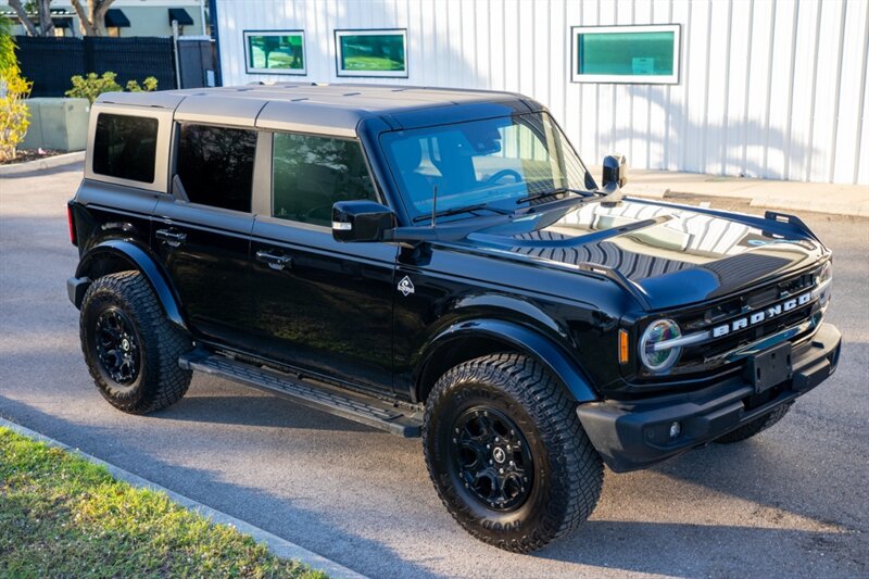 2024 Ford Bronco Outer Banks - Photo 20 - Sarasota, FL 34243