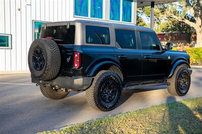 2024 Ford Bronco Outer Banks - Photo 5 - Sarasota, FL 34243