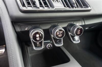 2018 Audi R8 5.2 V10 RWS   - Photo 42 - Sarasota, FL 34243