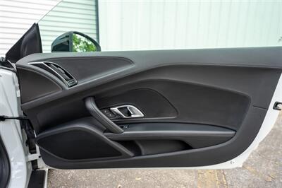 2018 Audi R8 5.2 V10 RWS   - Photo 46 - Sarasota, FL 34243