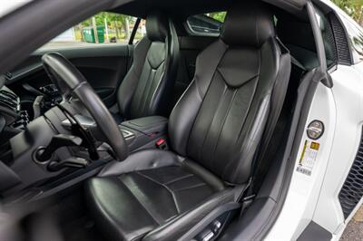 2018 Audi R8 5.2 V10 RWS   - Photo 38 - Sarasota, FL 34243