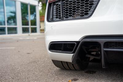 2018 Audi R8 5.2 V10 RWS   - Photo 31 - Sarasota, FL 34243