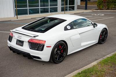 2018 Audi R8 5.2 V10 RWS   - Photo 32 - Sarasota, FL 34243