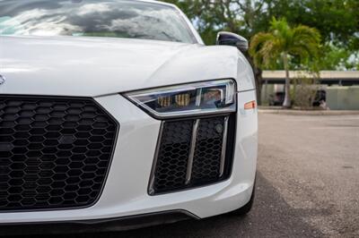 2018 Audi R8 5.2 V10 RWS   - Photo 15 - Sarasota, FL 34243