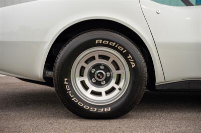 1978 Chevrolet Corvette 25 Year Anniversary   - Photo 20 - Sarasota, FL 34243