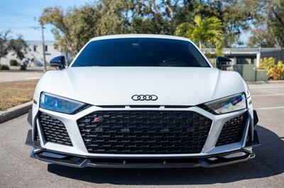 2022 Audi R8 5.2 V10 performance   - Photo 2 - Sarasota, FL 34243