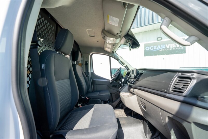 2023 Ford Transit 250 AWD - Photo 24 - Sarasota, FL 34243