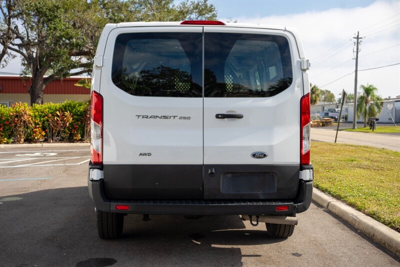 2023 Ford Transit 250 AWD - Photo 7 - Sarasota, FL 34243