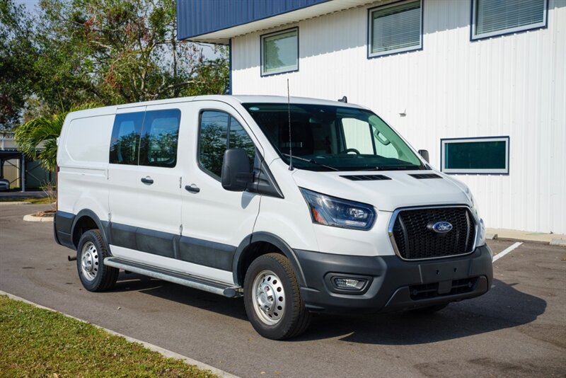 2023 Ford Transit 250 AWD - Photo 2 - Sarasota, FL 34243