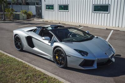 2016 Lamborghini Aventador LP 700-4 ROADSTER   - Photo 33 - Sarasota, FL 34243