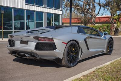 2016 Lamborghini Aventador LP 700-4 ROADSTER   - Photo 9 - Sarasota, FL 34243