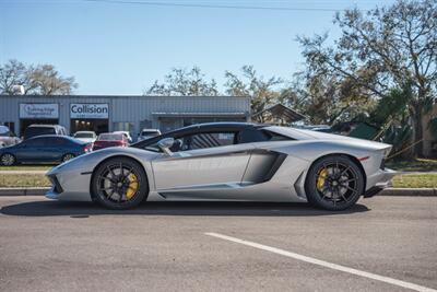 2016 Lamborghini Aventador LP 700-4 ROADSTER   - Photo 7 - Sarasota, FL 34243