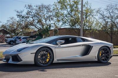 2016 Lamborghini Aventador LP 700-4 ROADSTER   - Photo 6 - Sarasota, FL 34243