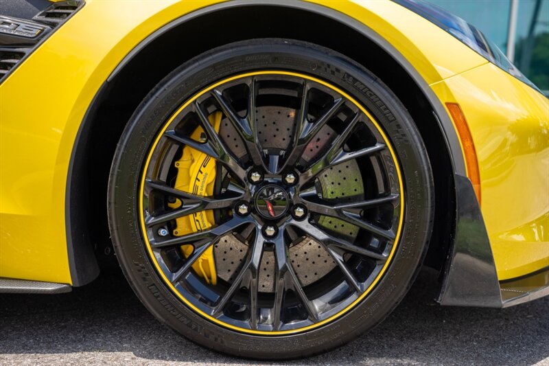 2016 Chevrolet Corvette Z06 C7.R - Photo 24 - Sarasota, FL 34243