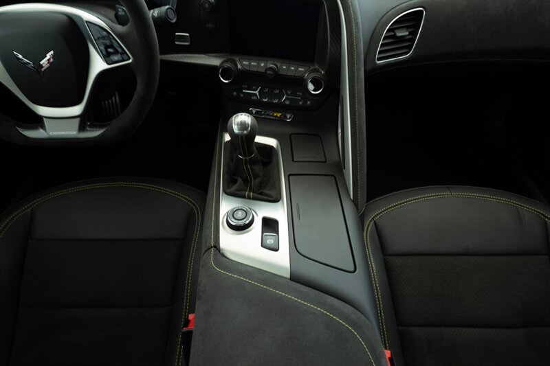 2016 Chevrolet Corvette Z06 C7.R - Photo 58 - Sarasota, FL 34243