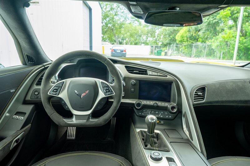 2016 Chevrolet Corvette Z06 C7.R - Photo 49 - Sarasota, FL 34243