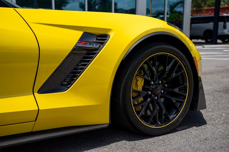 2016 Chevrolet Corvette Z06 C7.R - Photo 31 - Sarasota, FL 34243