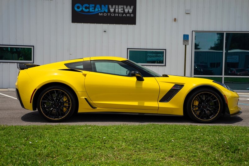 2016 Chevrolet Corvette Z06 C7.R - Photo 5 - Sarasota, FL 34243