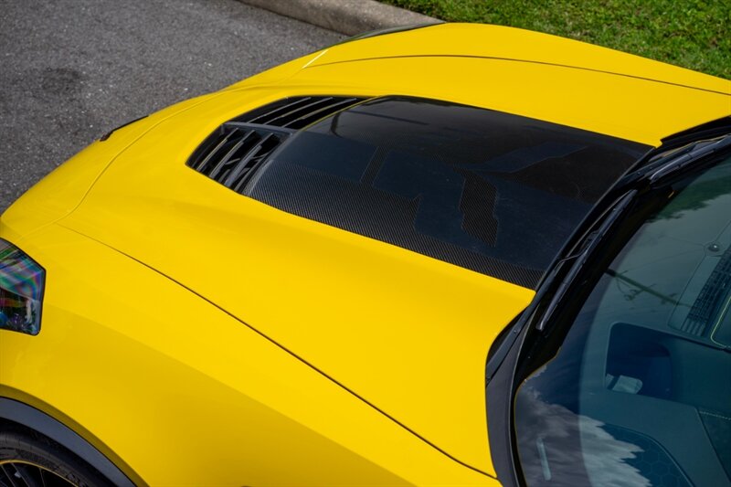 2016 Chevrolet Corvette Z06 C7.R - Photo 29 - Sarasota, FL 34243