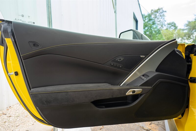 2016 Chevrolet Corvette Z06 C7.R - Photo 37 - Sarasota, FL 34243