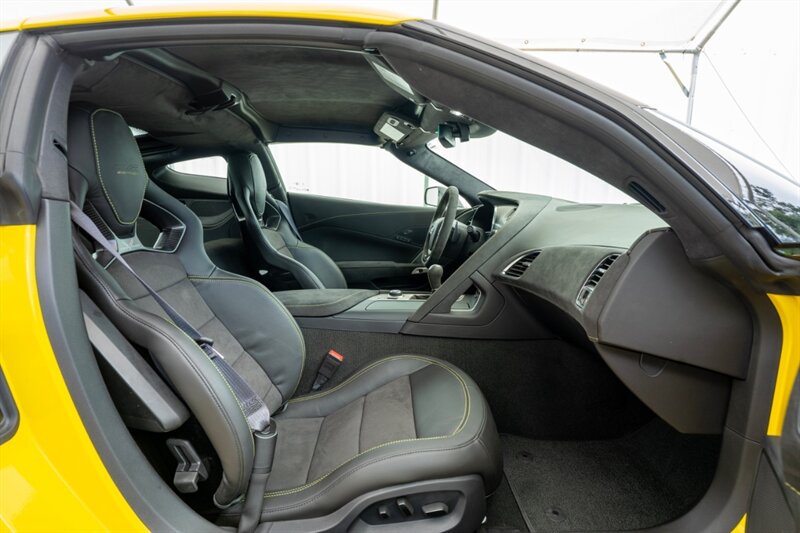 2016 Chevrolet Corvette Z06 C7.R - Photo 46 - Sarasota, FL 34243