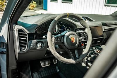 2022 Porsche Cayenne Turbo GT   - Photo 32 - Sarasota, FL 34243