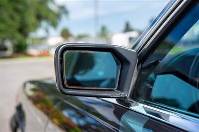 1987 Mercedes-Benz 560-Class 560 SL   - Photo 29 - Sarasota, FL 34243