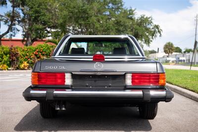 1987 Mercedes-Benz 560-Class 560 SL   - Photo 8 - Sarasota, FL 34243