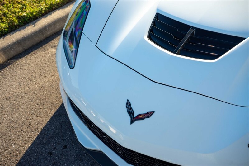 2019 Chevrolet Corvette Z06 - Photo 15 - Sarasota, FL 34243
