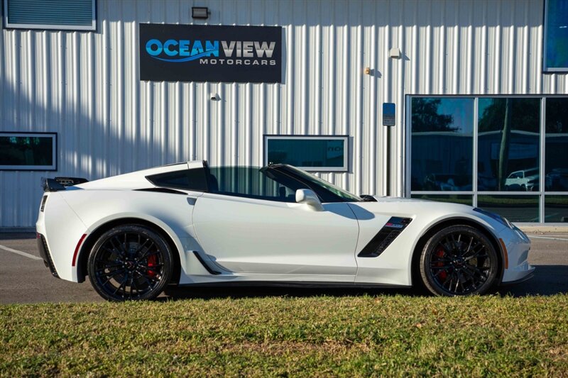 2019 Chevrolet Corvette Z06 - Photo 5 - Sarasota, FL 34243