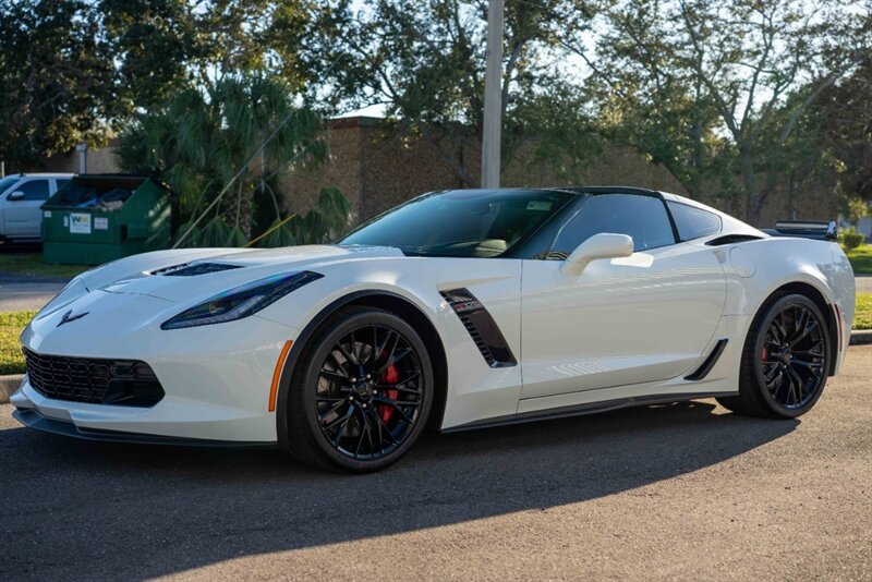 2019 Chevrolet Corvette Z06 - Photo 13 - Sarasota, FL 34243
