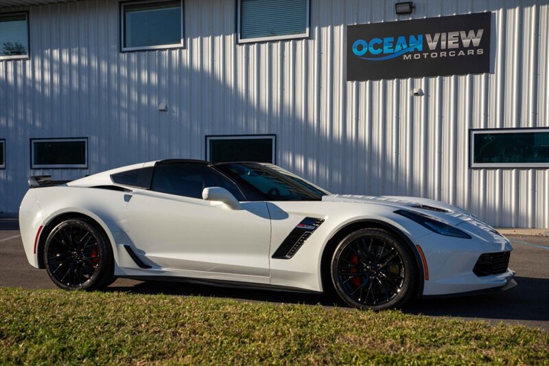 2019 Chevrolet Corvette Z06 - Photo 4 - Sarasota, FL 34243