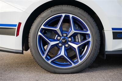 2025 Ford Mustang GT Premium   - Photo 14 - Sarasota, FL 34243