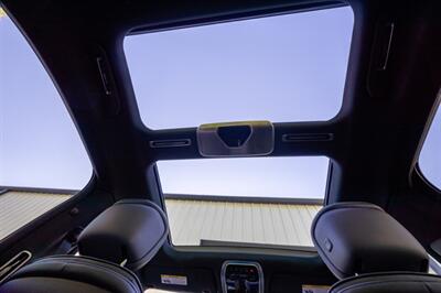 2025 Mercedes-Benz AMG S 63 E Performance   - Photo 49 - Sarasota, FL 34243