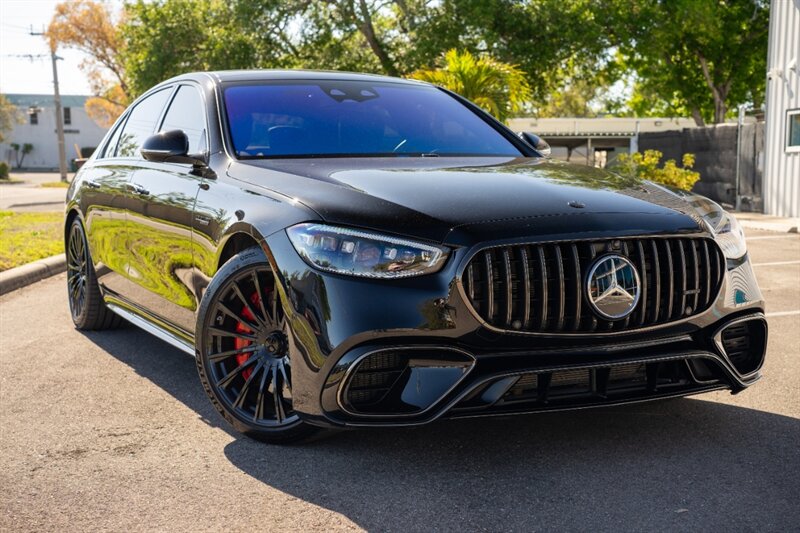 2025 Mercedes-Benz AMG S 63 E Performance  